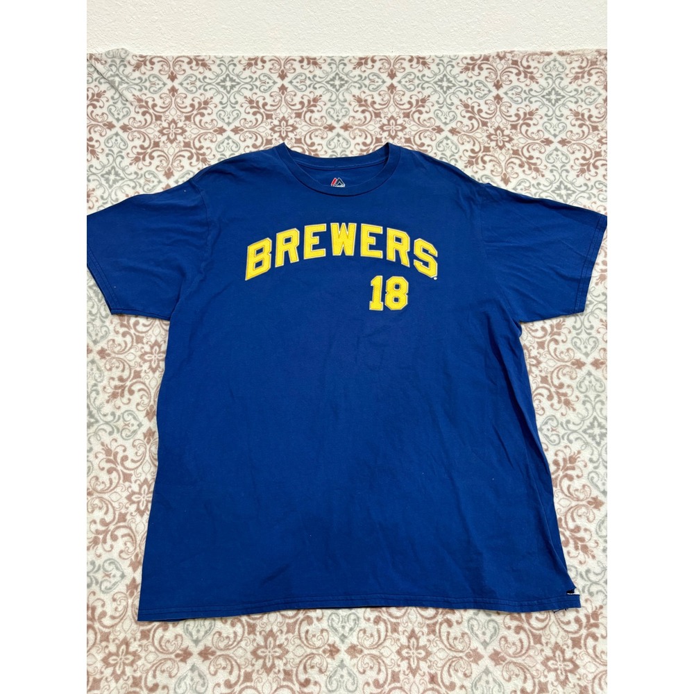 Majestic Mens Milwaukee Brewers Keston Hiura 18 MLB Baseball T-Shirt Blue XL